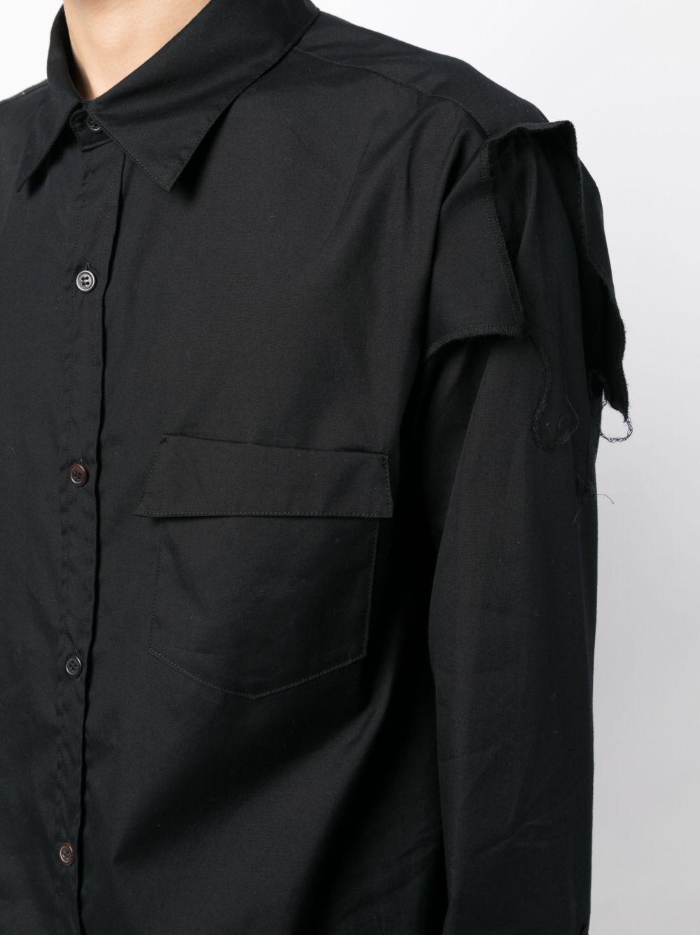 Shop Sulvam Asymmetric Distressed Drop-shoulder Shirt In Black