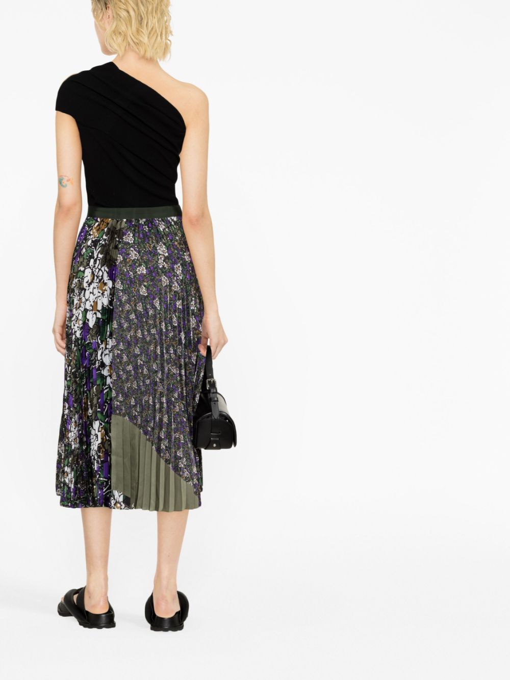 Shop Sacai Floral-print Pleated Dress In Green