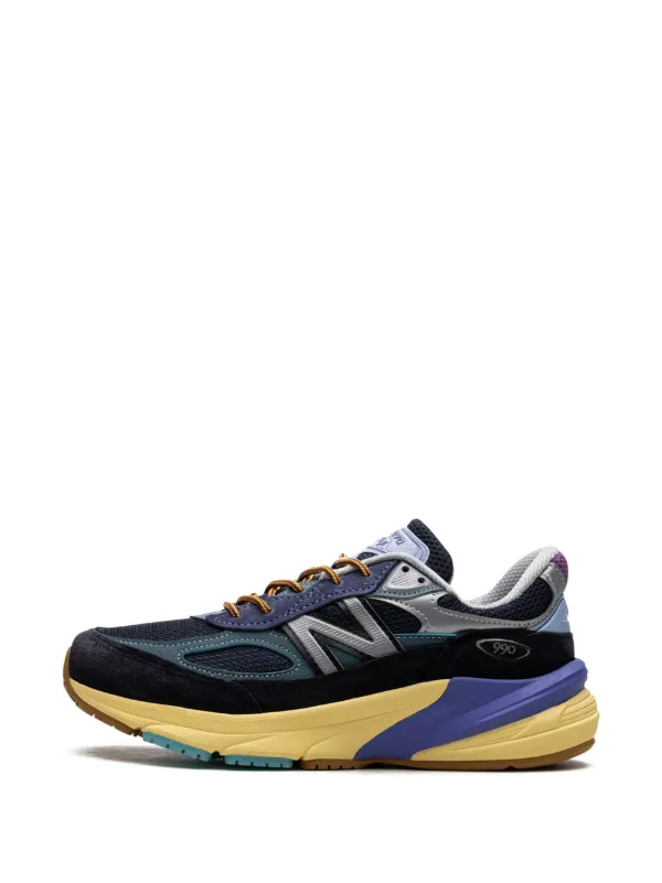 New Balance 990 v6 