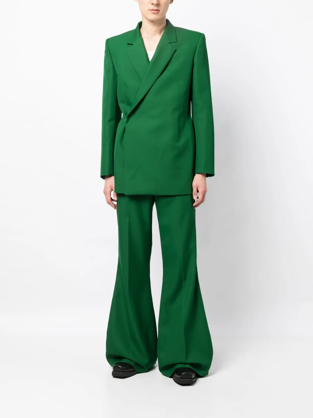 EGONlab. pressed-crease flared trousers - Groen