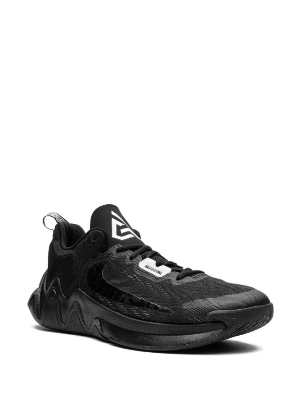 Black store giannis shoes