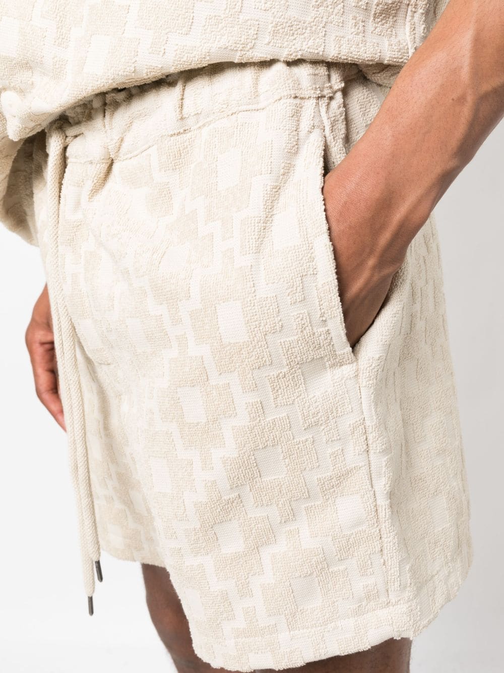 Shop Oas Company Ikat-pattern Terry-cloth Shorts In Neutrals