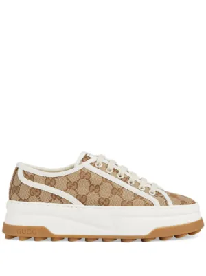 Gucci Chaussures pour femme FARFETCH