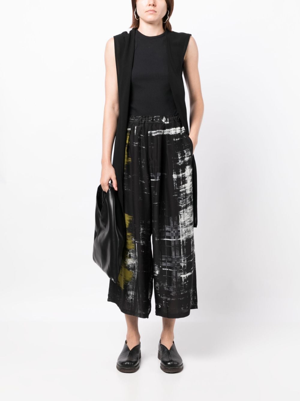 Y's abstract-print cropped palazzo trousers - Zwart