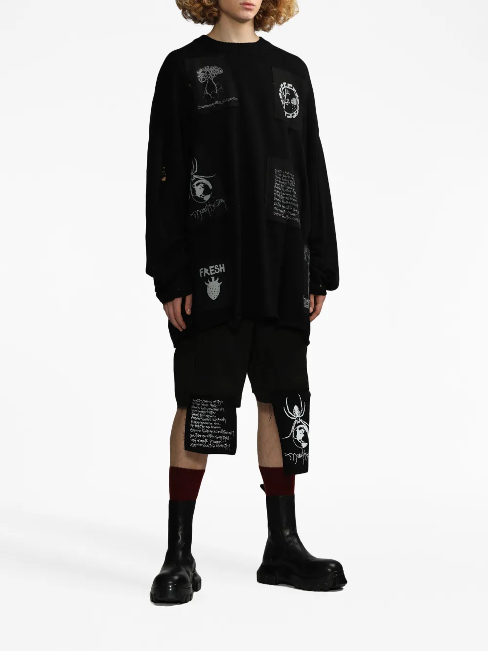 WESTFALL graphic-patches distressed cotton sweatshirt - Zwart