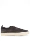 Officine Creative logo-debossed low-top suede sneakers - Grey