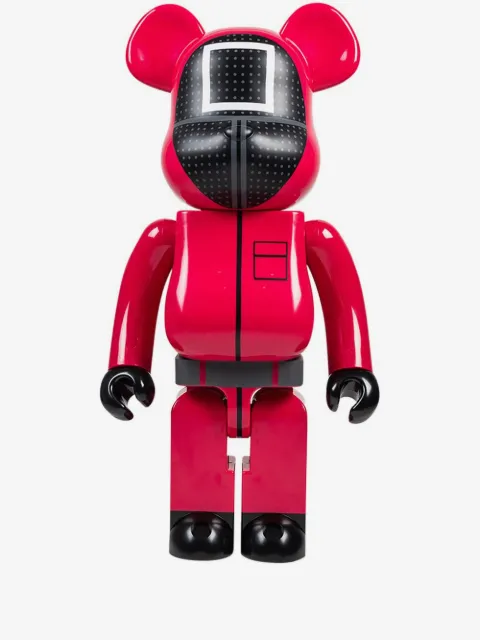 MEDICOM TOY x Squid Game Guard BE@RBRICK figure