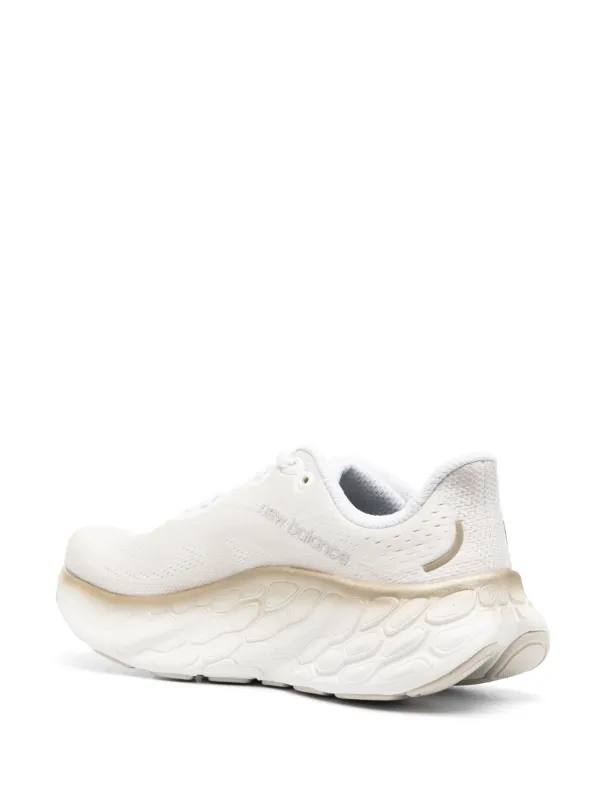 New Balance Fresh Foam X More v4 运动鞋- Farfetch