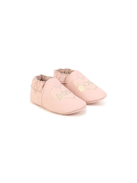 BOSS Kidswear heart-print leather slippers