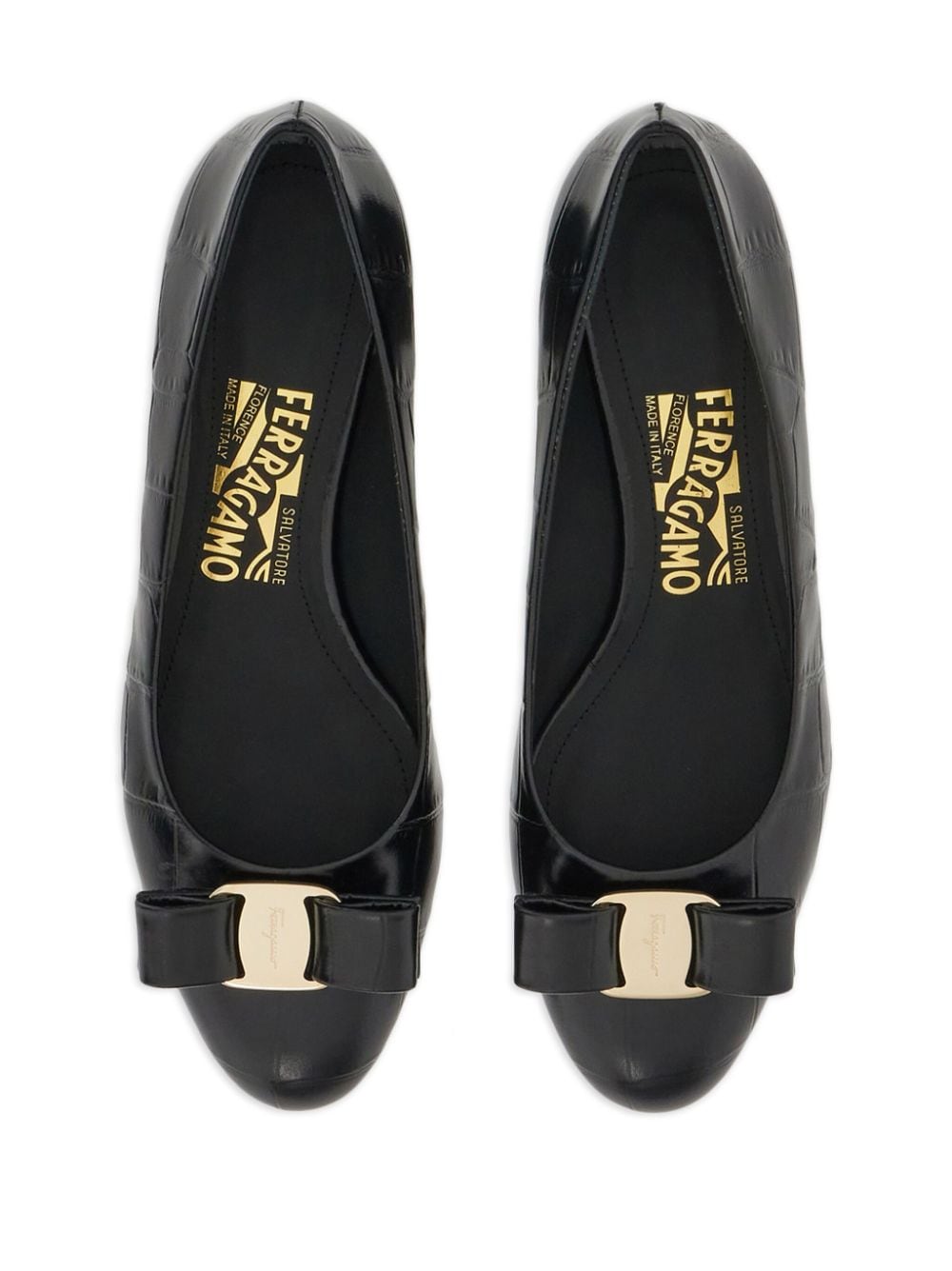 Shop Ferragamo Vara Bow-detail Leather Pumps In Black