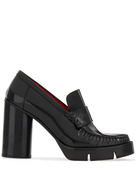 Ferragamo mocasines con logo en relieve