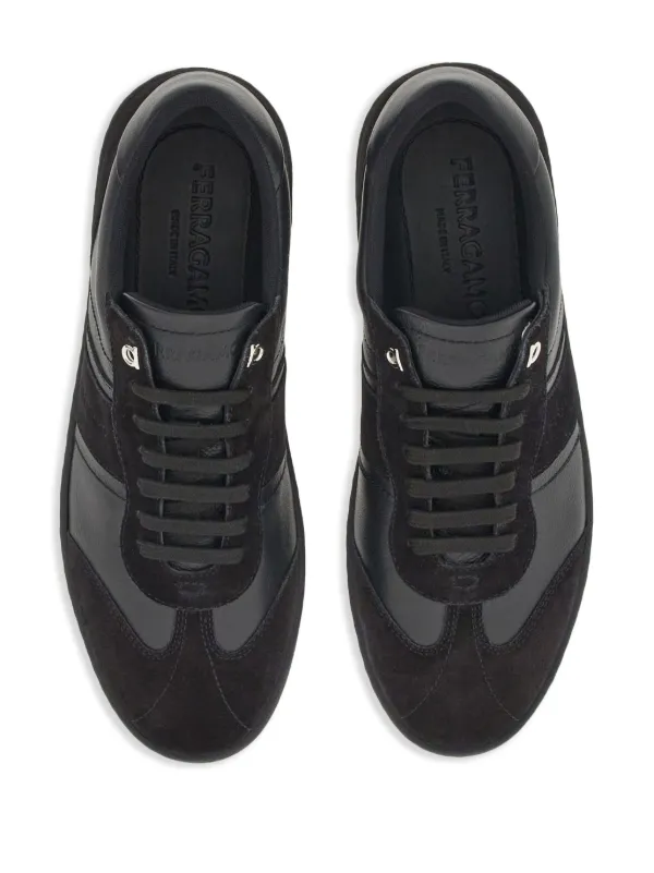 Ferragamo logo-debossed low-top Sneakers | Black | FARFETCH