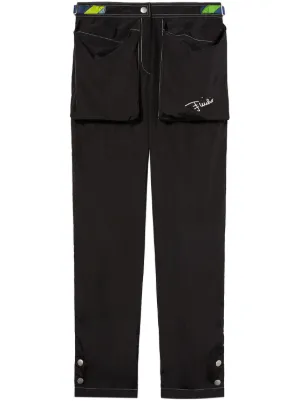 パンツ EMILIO PUCCI Women Straight Pants 5HRI01 5H864001 Black Pucci printed and solid shorts & pants | Pucci