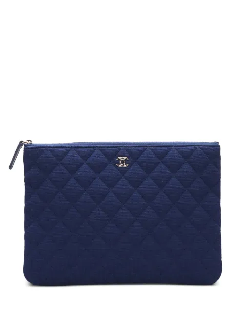 CHANEL Pre-Owned 2019 diamond-quilted clutch bag