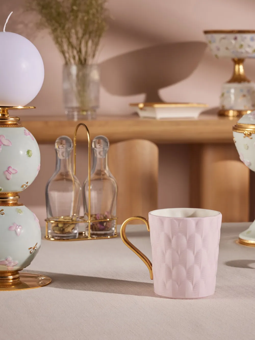 Villari Peacock Mug (10cm X 12cm) In Pink