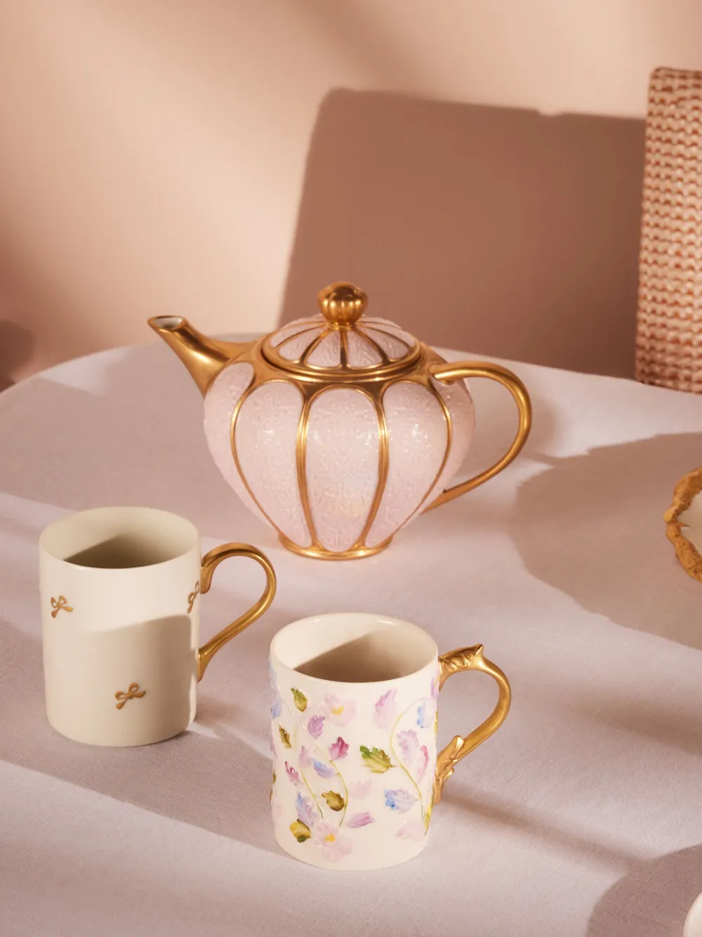 Villari Butterfly Mug In White