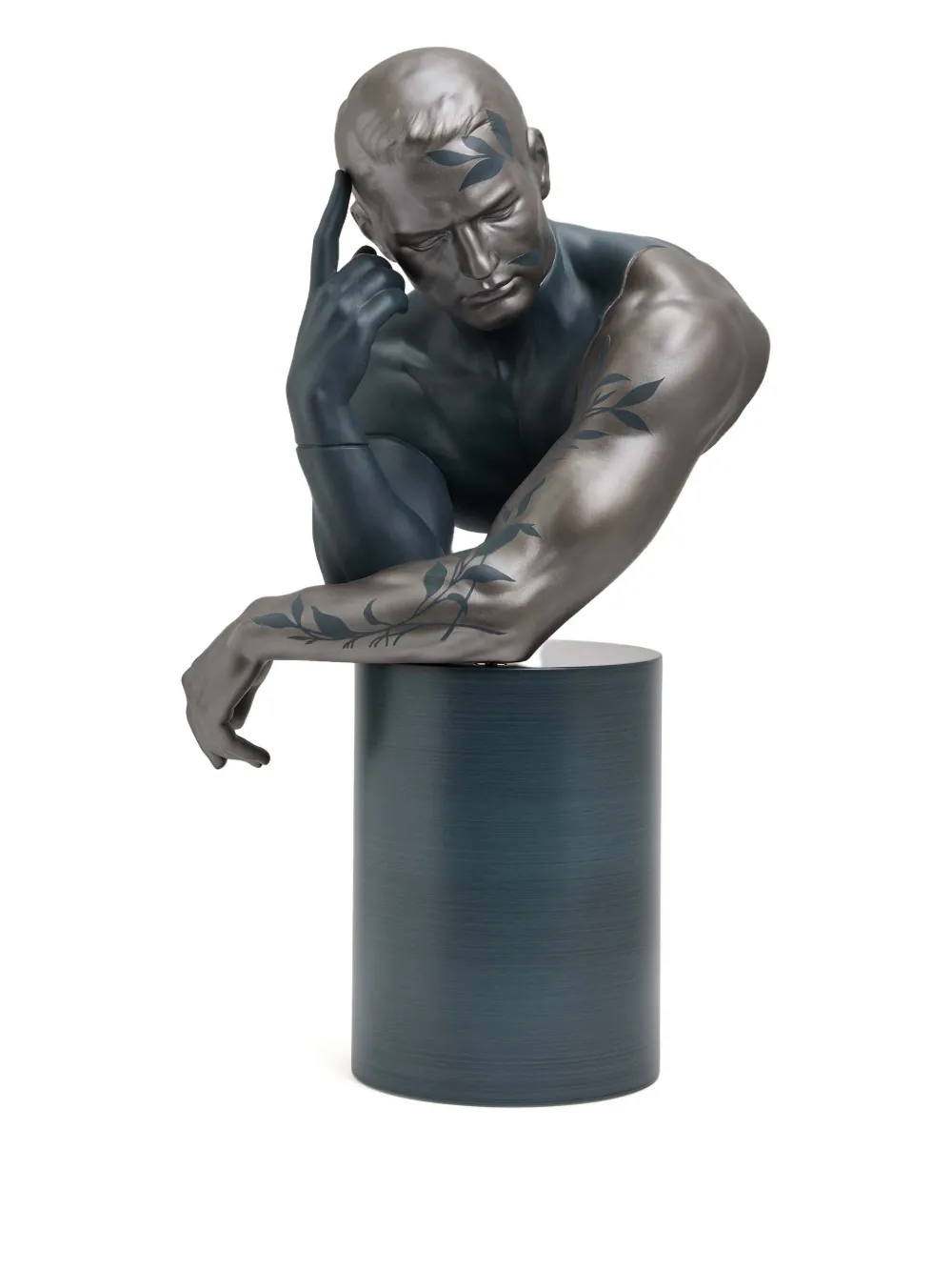 Lladró Reflections Of Nature Him sculpture (51cm x 29cm) | Black | Image 1