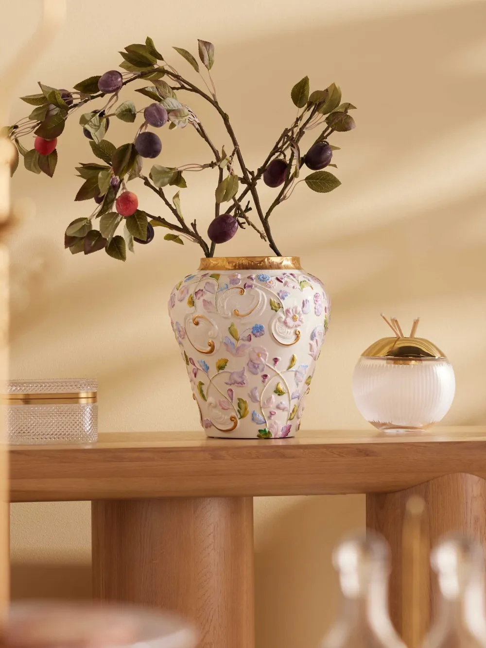 Villari Large Taormina Porcelain Vase In White