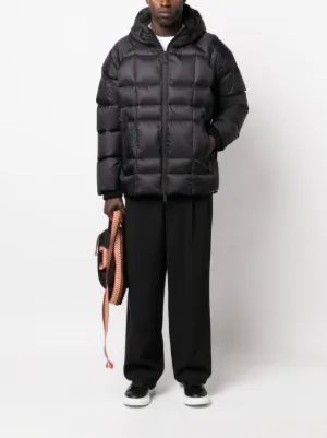 Dsquared2(ディースクエアード)メンズ ダウンジャケット Dsquared2(ディースクエアード)メンズ ダウンジャケット
