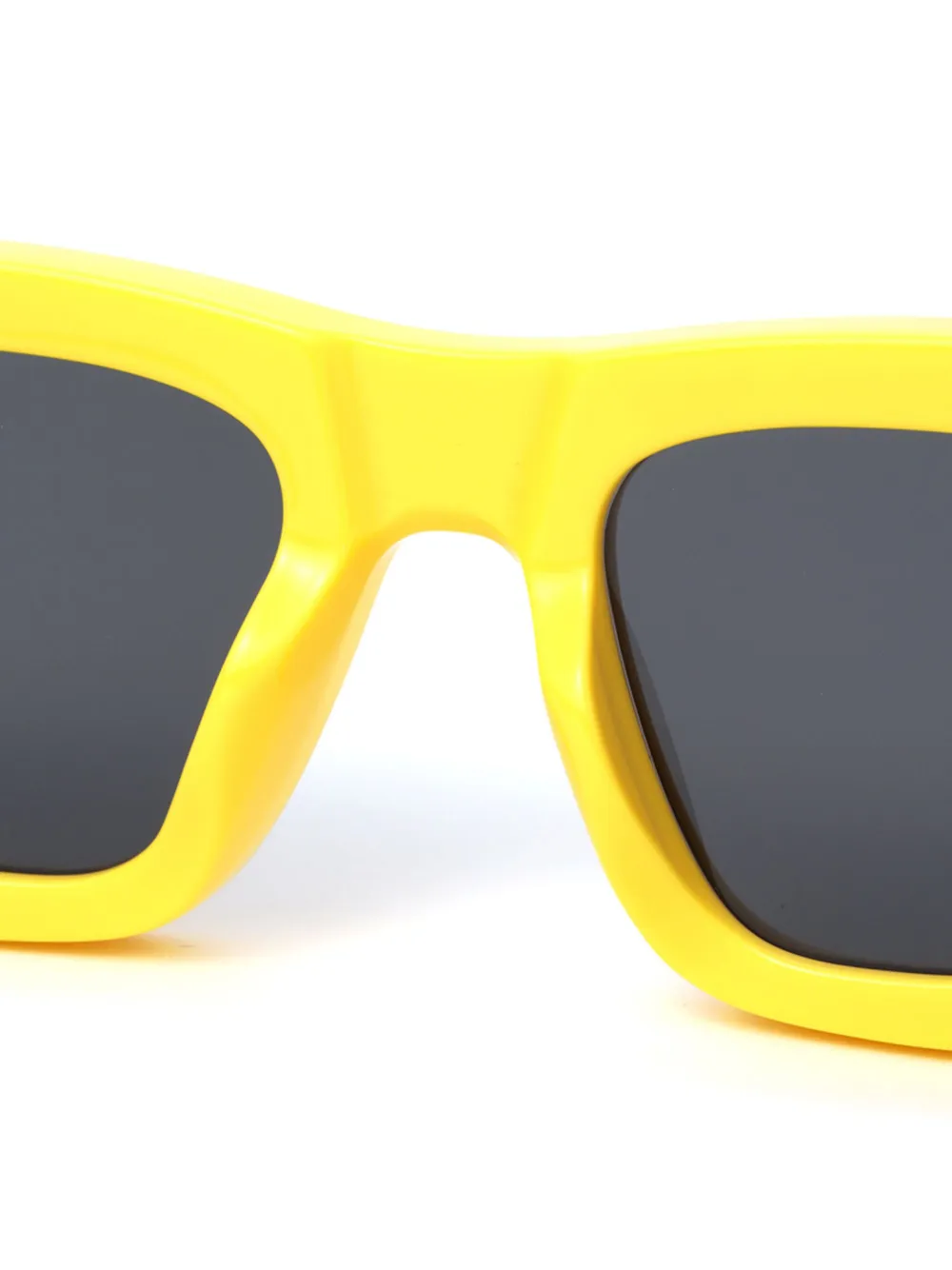 Off-White Eyewear Austin zonnebril met ovalen montuur Geel