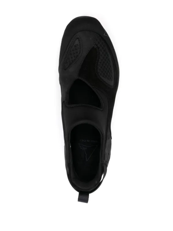 【関税込み】ROA ローカットスニーカー ROA Sandal ローカットスニーカー | ブラック | FARFETCH JP