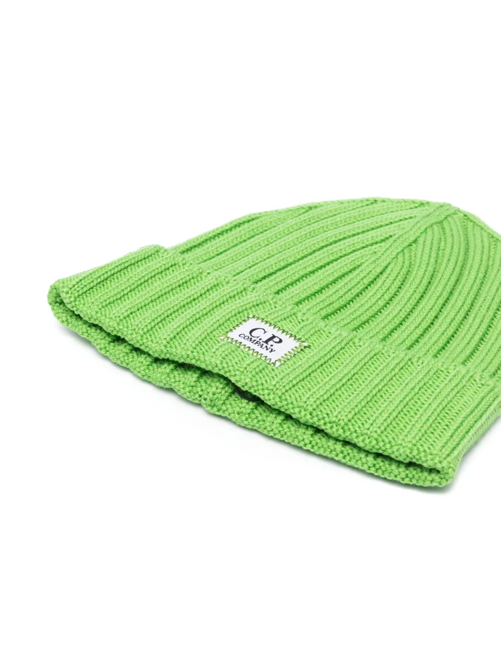C.P. Company logo-patch ribbed wool beanie - Groen