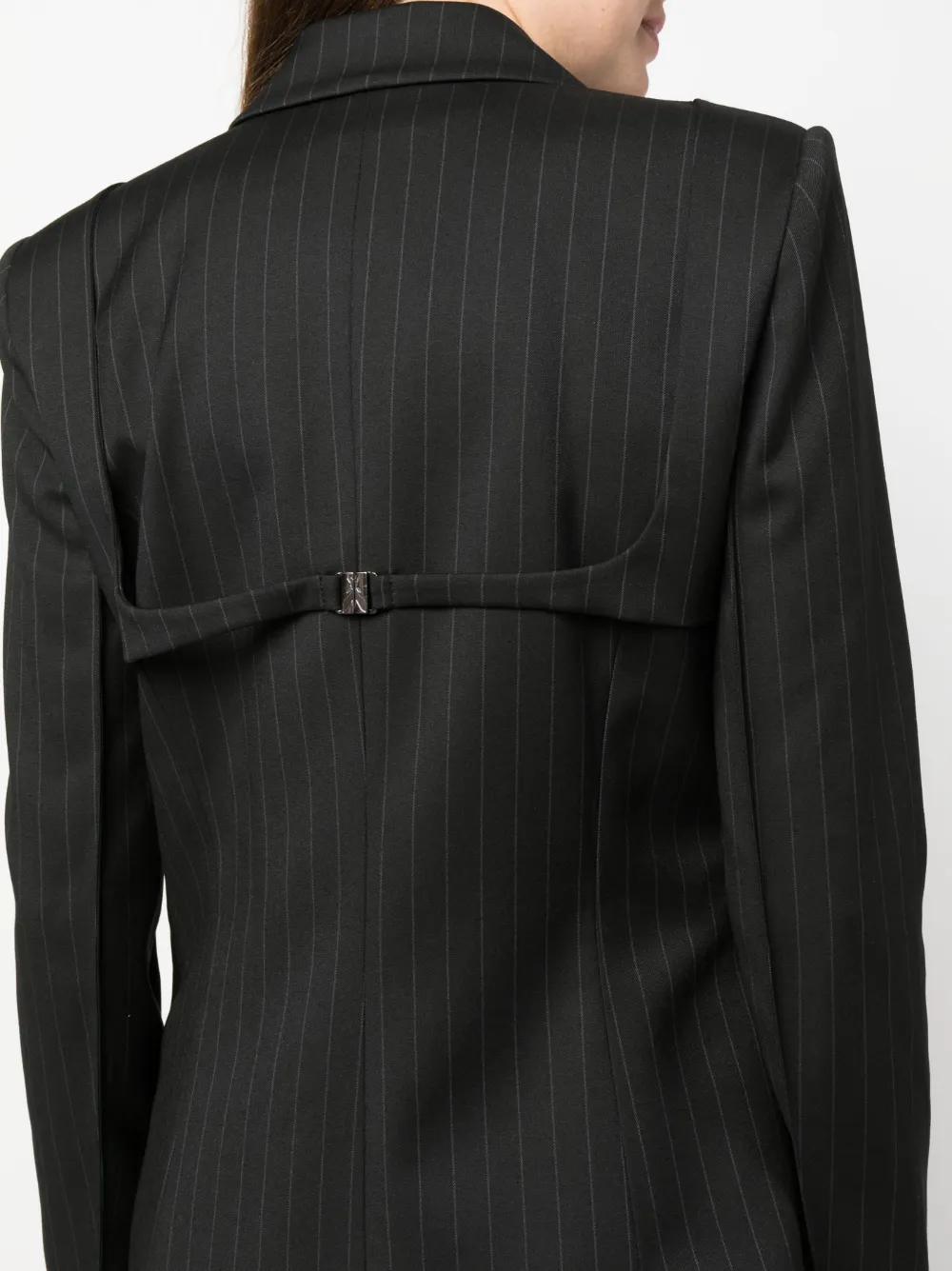 Shop Patrizia Pepe Single-breasted Pinstripe-pattern Blazer In Schwarz