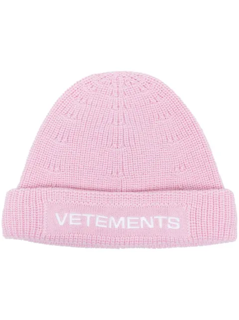 VETEMENTS logo-embroidered merino beanie