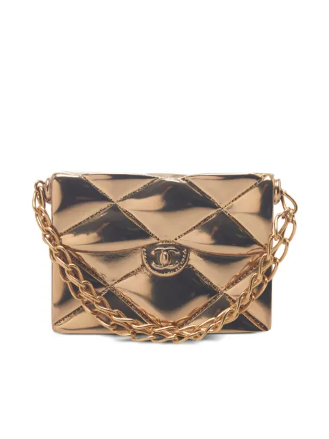 CHANEL Pre-Owned بروش بتصميم شنطة 'كلاسيك فلاب'