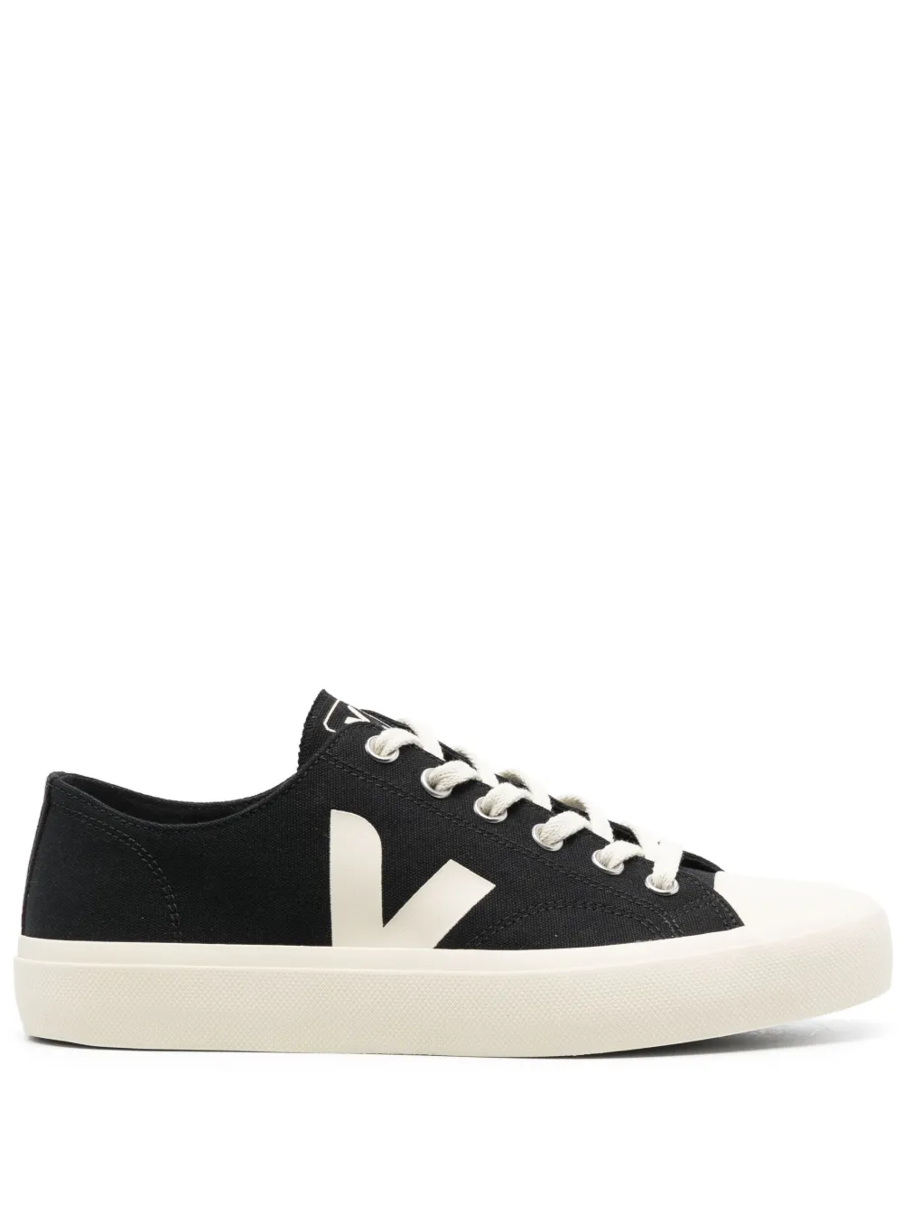 Veja Black Pierre Wata Ii Low-top Sneakers In Multi