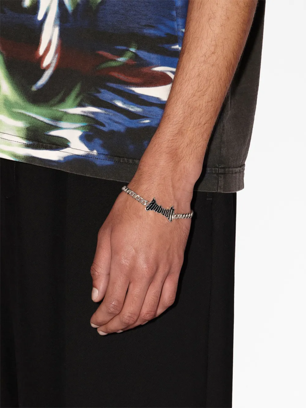 AMBUSH logo-charm chain bracelet | Women | Image 2