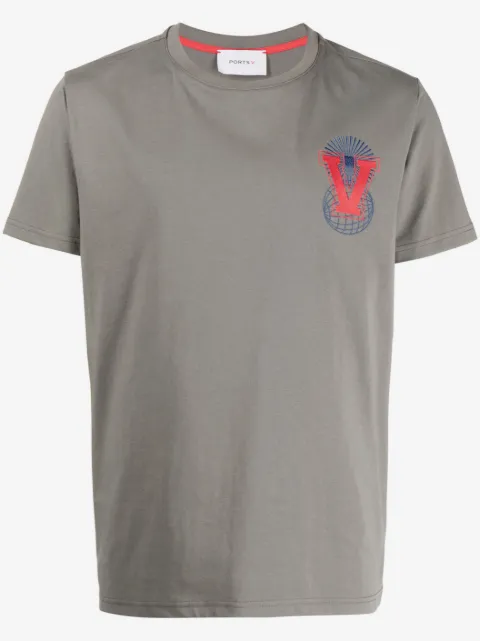 Ports V playera con logo bordado