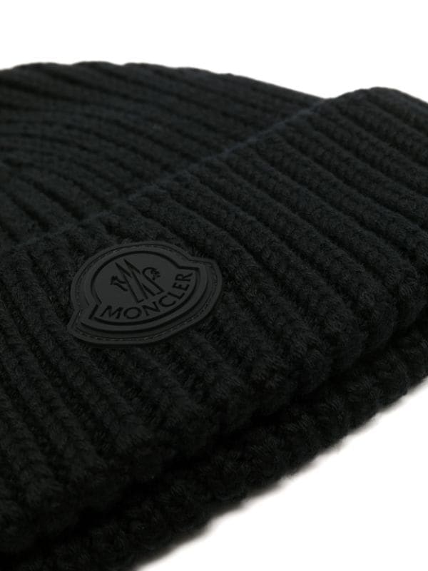 Moncler Logo-patch Knitted Wool Beanie in Black