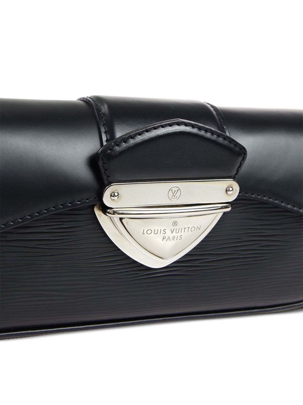 Louis Vuitton 2011 pre-owned Montaigne Pochette Shoulder Bag - Farfetch