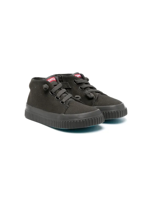 Tenis hot sale com roda