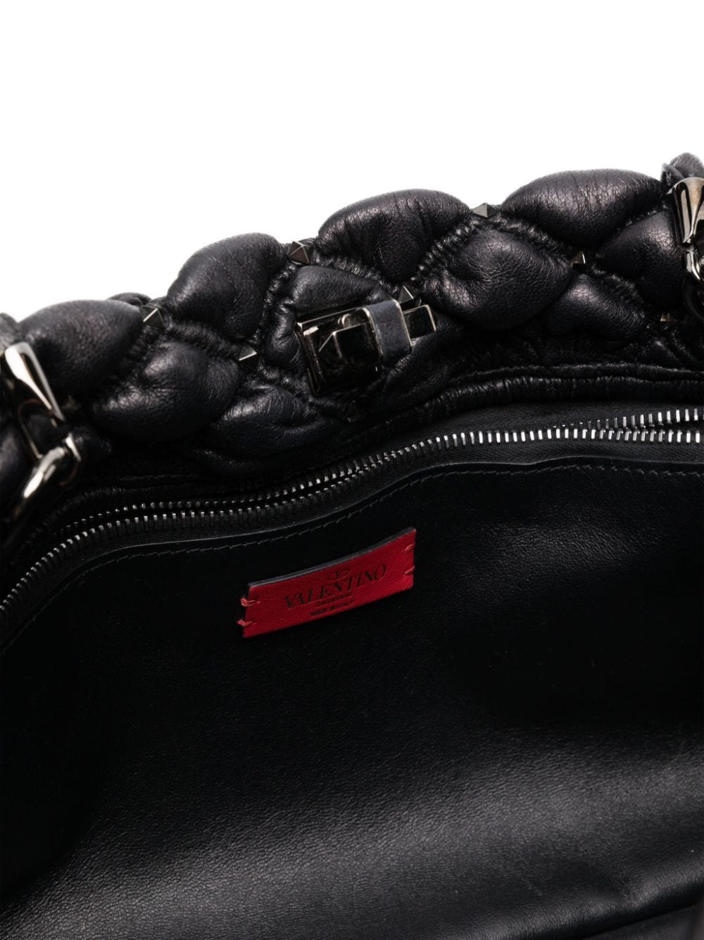 Pre-owned Valentino Garavani Spikeme Quilted Shoulder Bag In Black