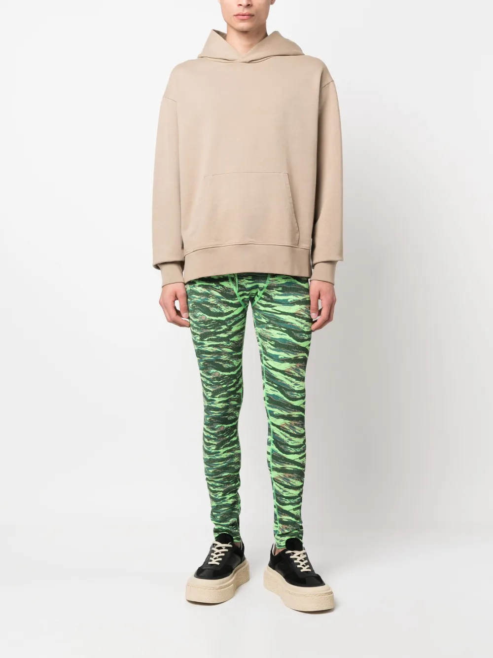 ERL camouflage-pattern waffle-effect leggings - Groen