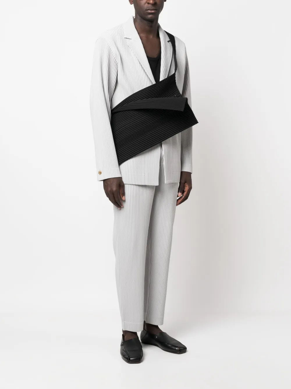 Homme Plissé Issey Miyake rectangle pleated shoulder bag - Zwart