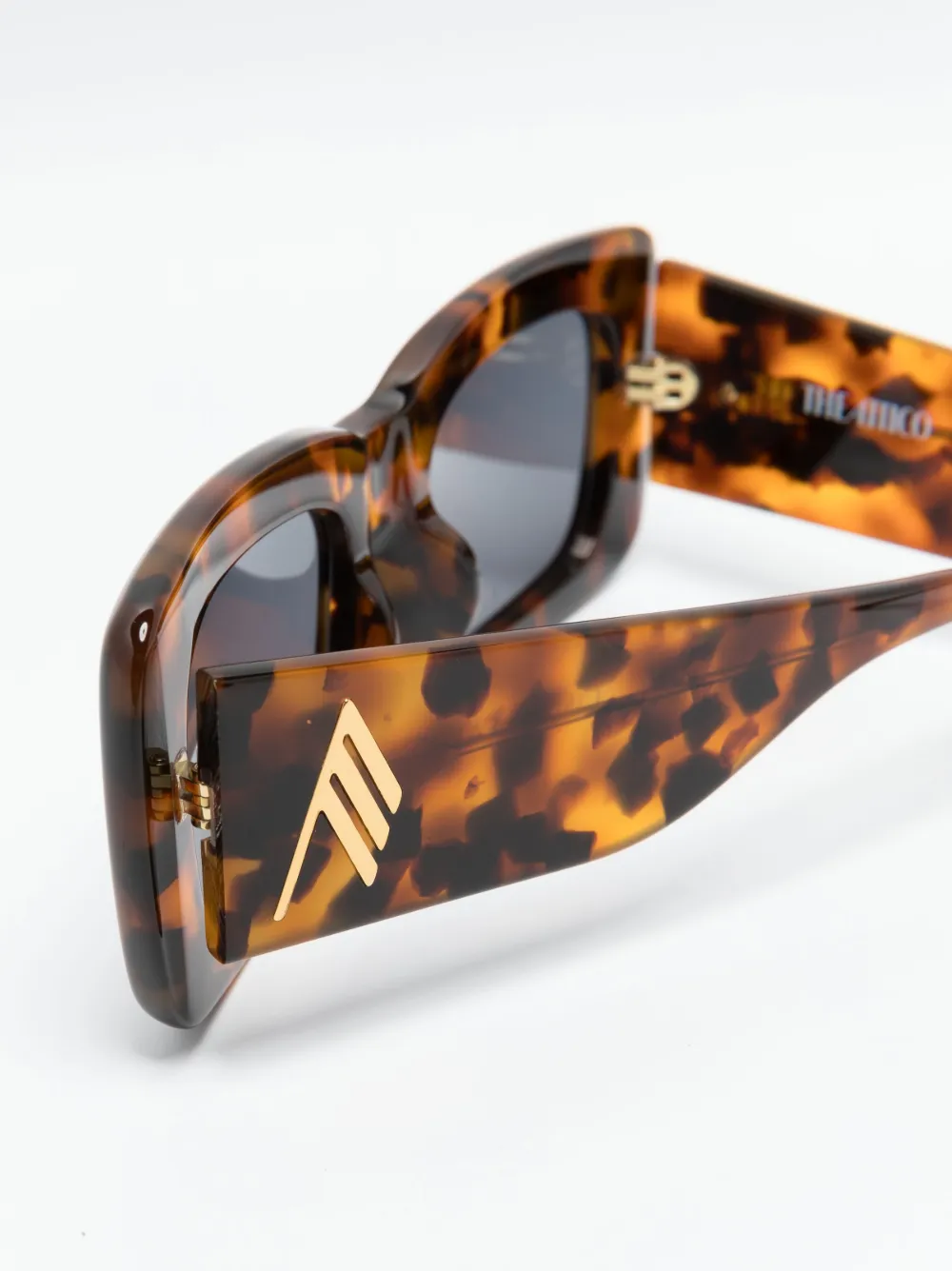 Attico Jorja Sunglasses In Brown