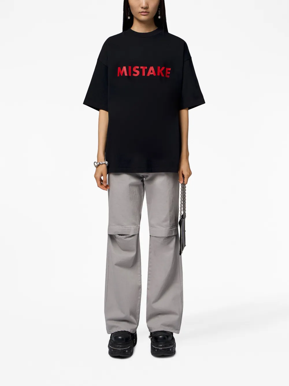 A BETTER MISTAKE Mistake crew-neck T-shirt - Zwart
