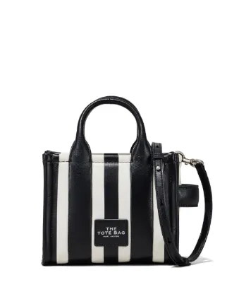 Marc Jacobs ザ ストライプ トートバッグ ミニ | ブラック | FARFETCH JP Marc Jacobs ザ ストライプ トートバッグ ミニ | ブラック | FARFETCH JP