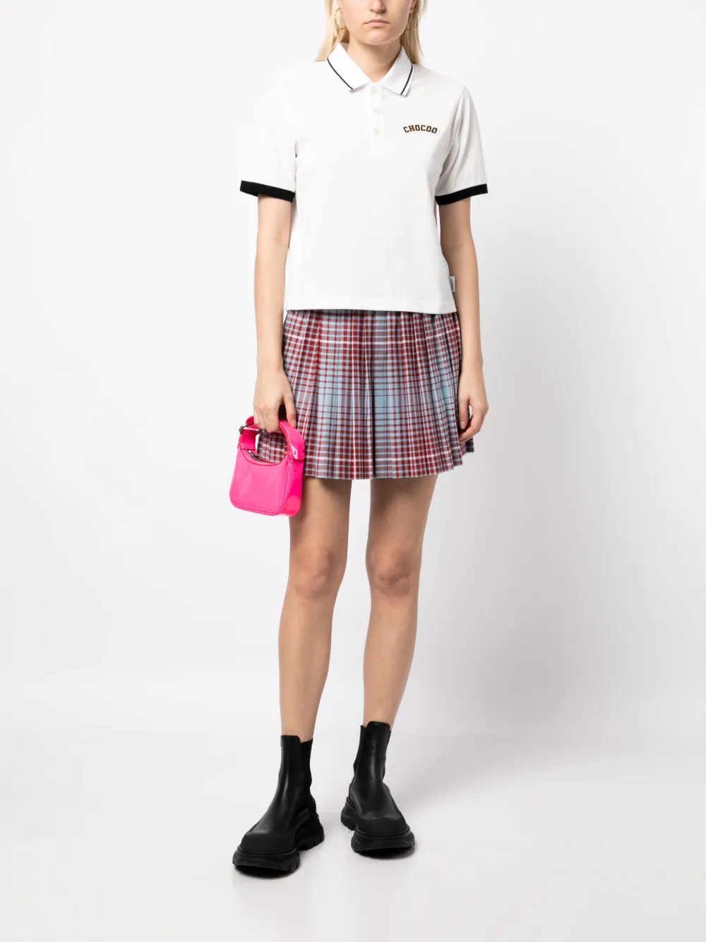 CHOCOOLATE logo-patch short-sleeve polo shirt - Wit