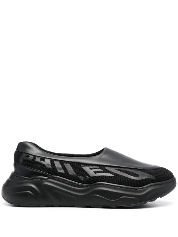 laceless black
