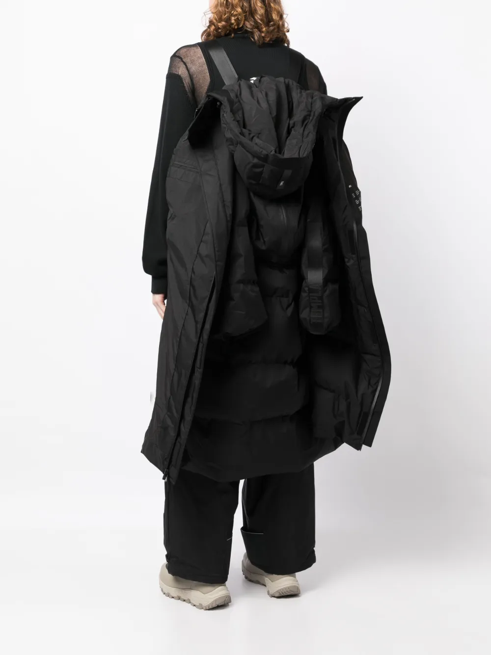 【Templa】リフレクティブ ダウンジャケット Templa ダウンジャケット | ブラック | FARFETCH JP