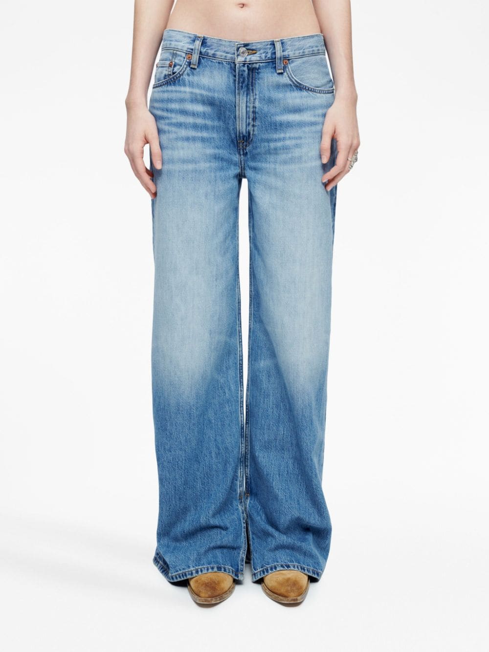 Shop Re/done Low Rider Loose Jeans In Blue