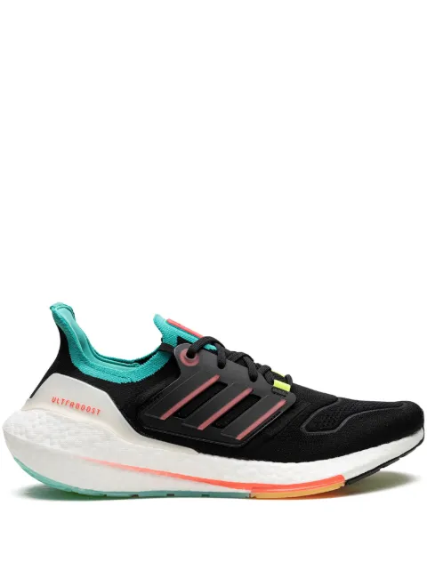 adidas Ultraboost 22 low-top sneakers
