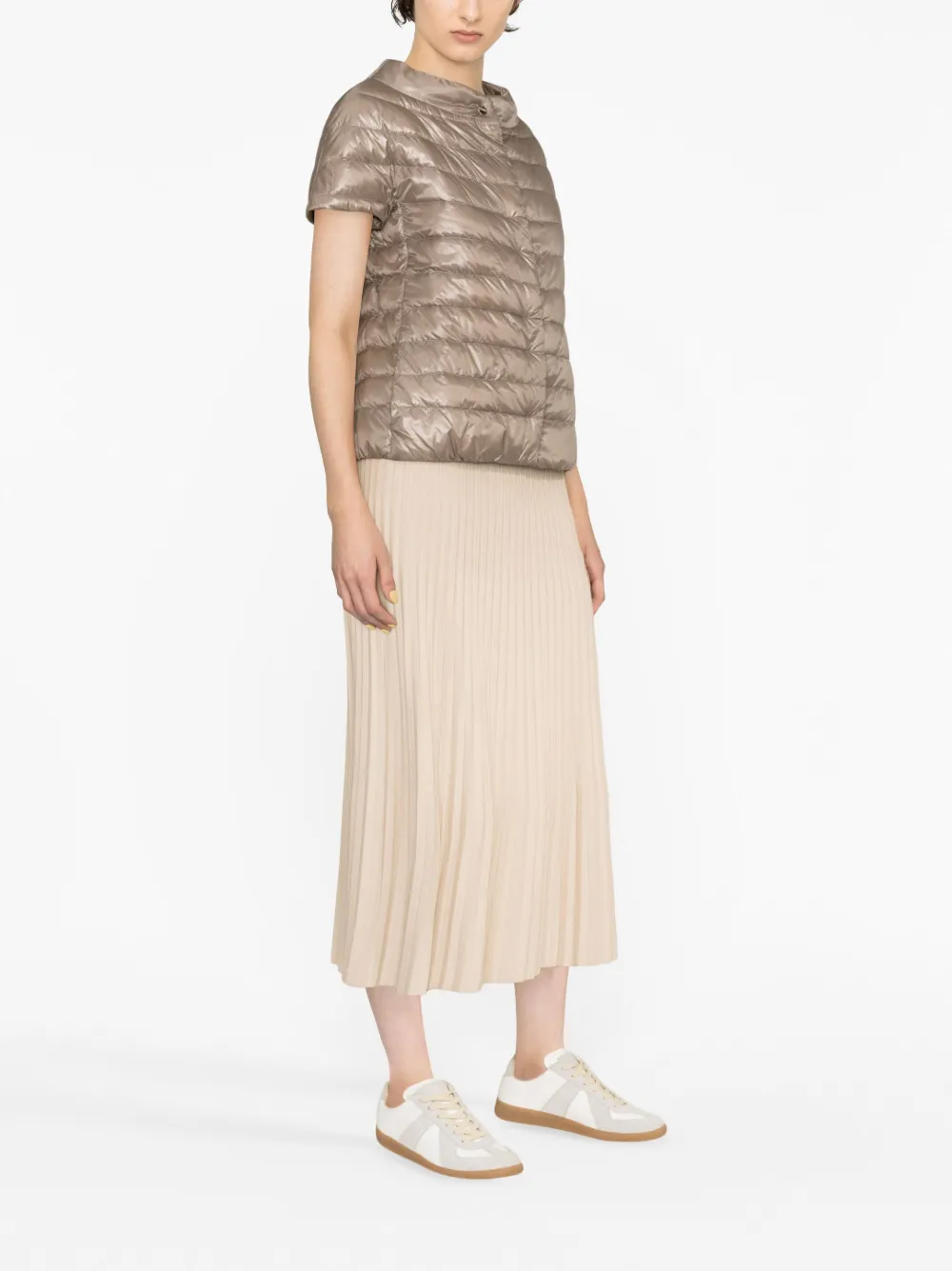 Herno Greta Iconico Cap Sleeve Quilted Down Jacket In Taupe
