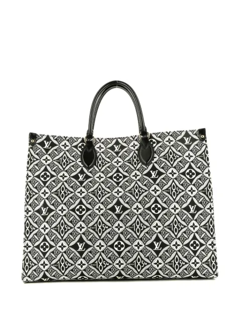 Louis Vuitton Pre-Owned 2020 OnTheGo PM tote bag WOMEN