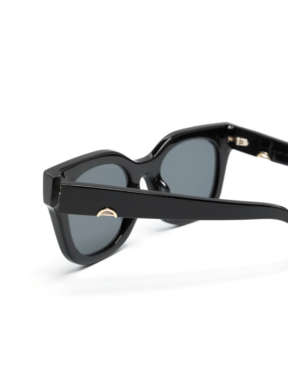 Huma Eyewear Cami Round-frame Sunglasses In Schwarz