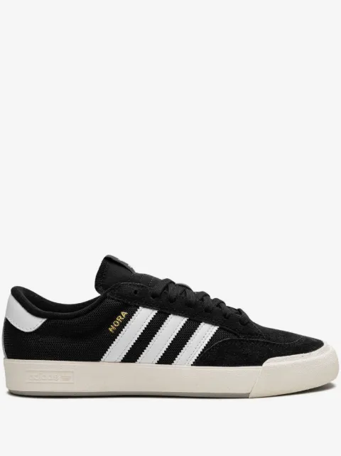 adidas low-top Nora sneakers